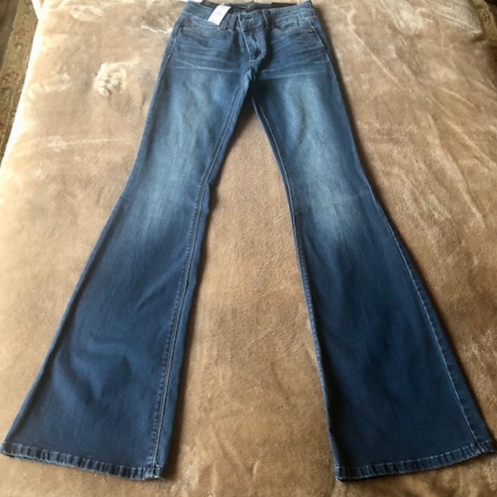 White House Black Market Jeans